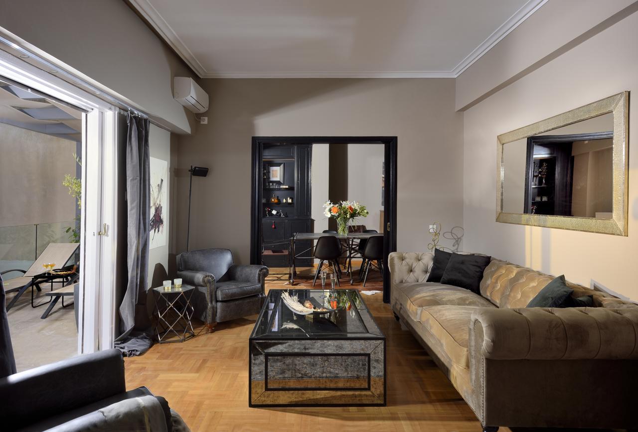 Altius Lodge By K&K Athens Ngoại thất bức ảnh